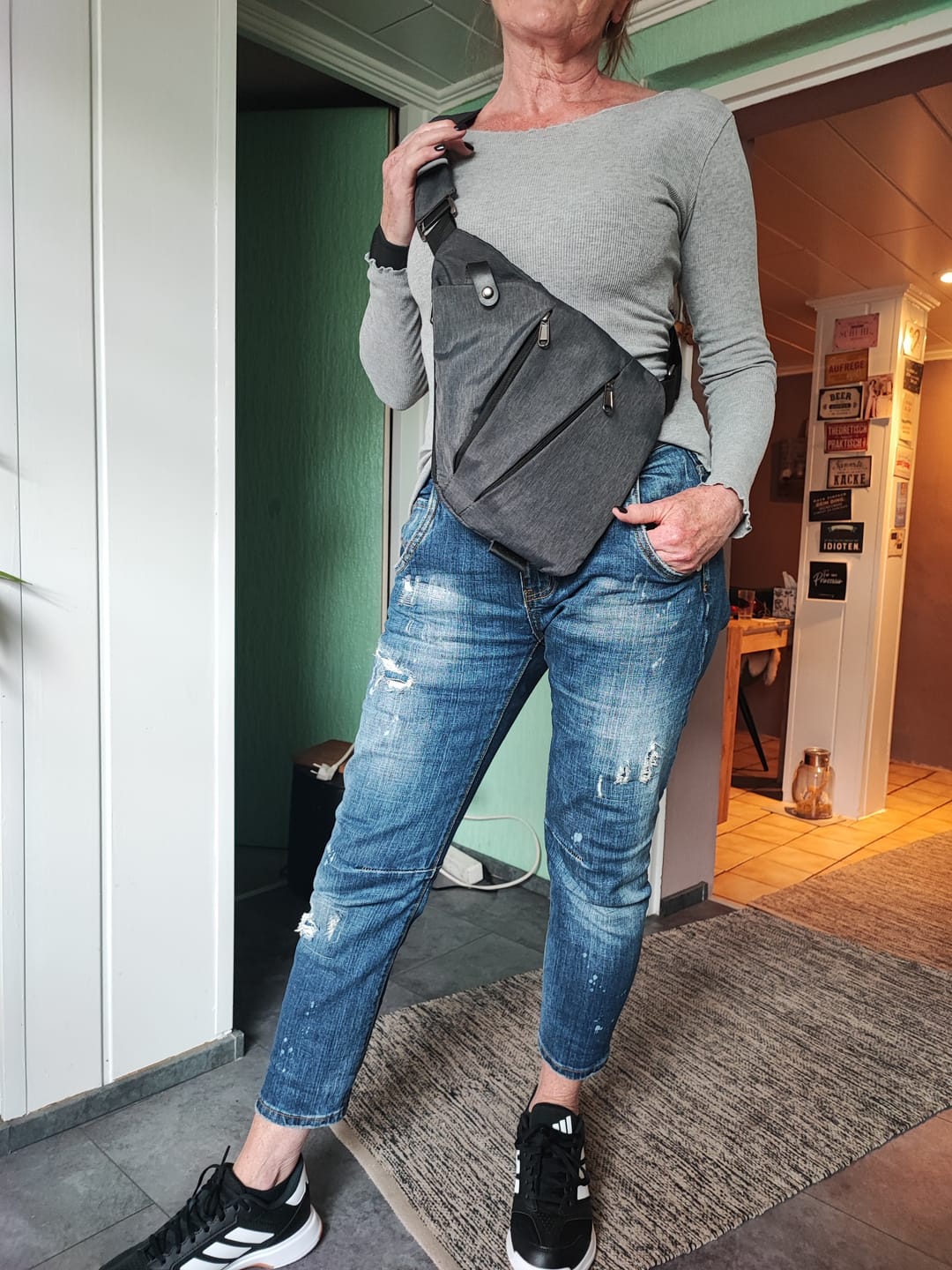 Review by Julie-Anne B.